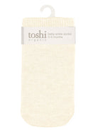 Pair of Toshi Toshi Organic Socks Ankle Dreamtime Feather design, featuring soft fabric and feather pattern, on a white background.