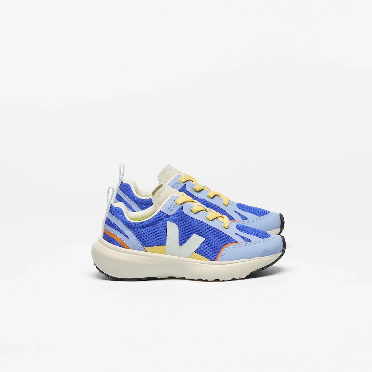 VEJA Canary Light Alveomesh vegan sneakers in blue and Paros Ice Olympe color with lightweight design and breathable mesh material.