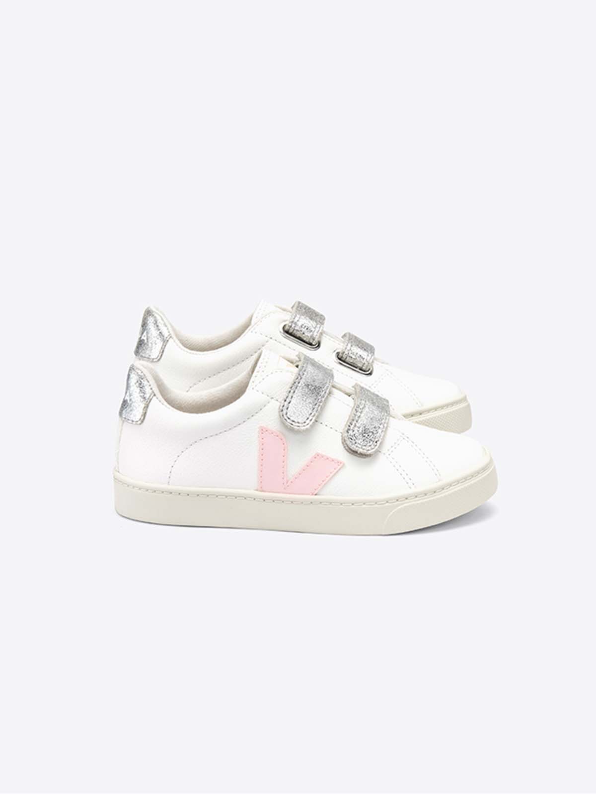 Veja kids sneakers. Ethical sneakers. Veja Esplar leather kids shoes. girls sneakers. white petale silver.